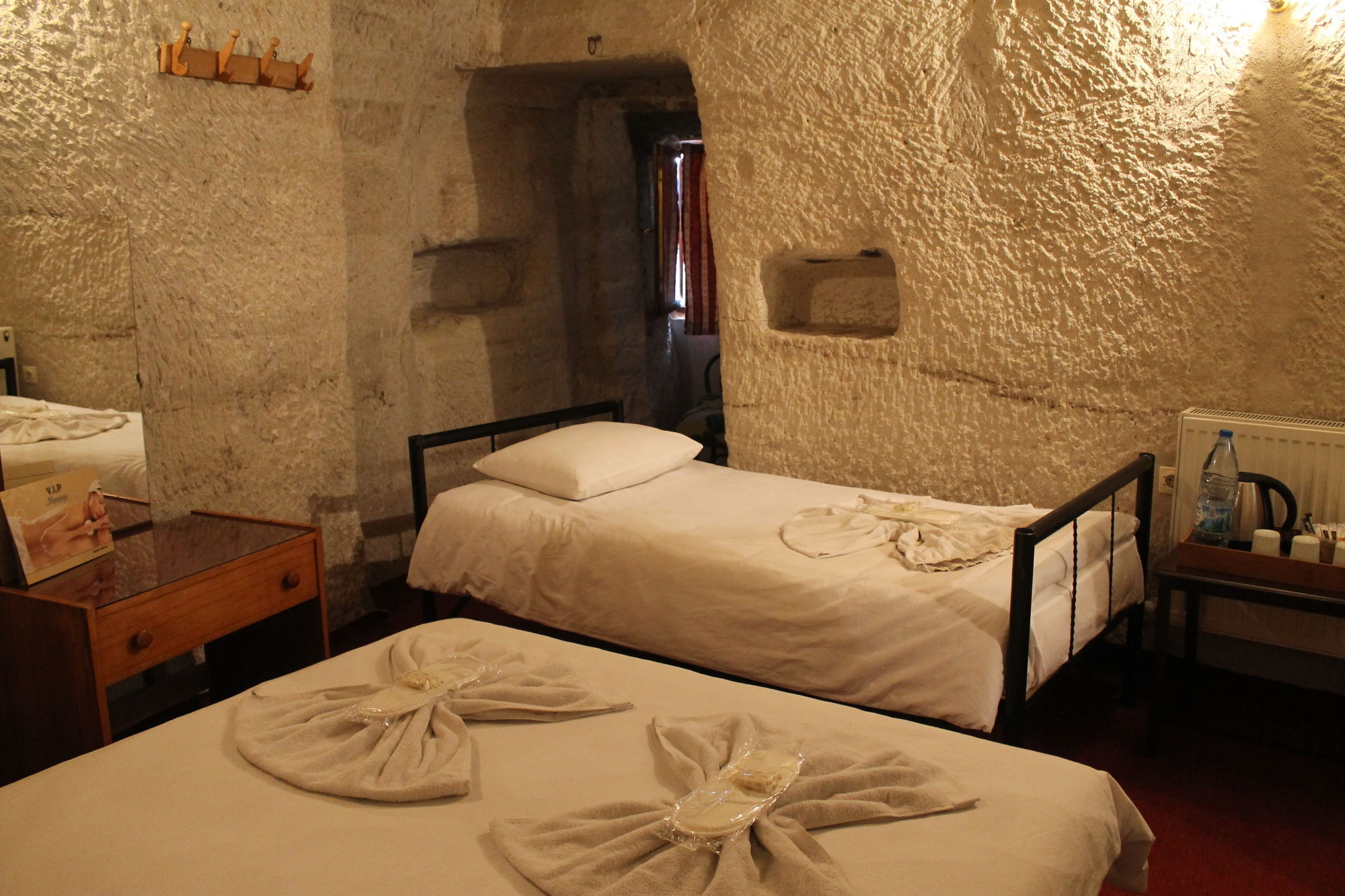 Yasin'S Place Backpackers Cave Hostel Goreme Bagian luar foto